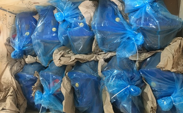 如何排除力士樂液壓齒輪泵吸不上油？